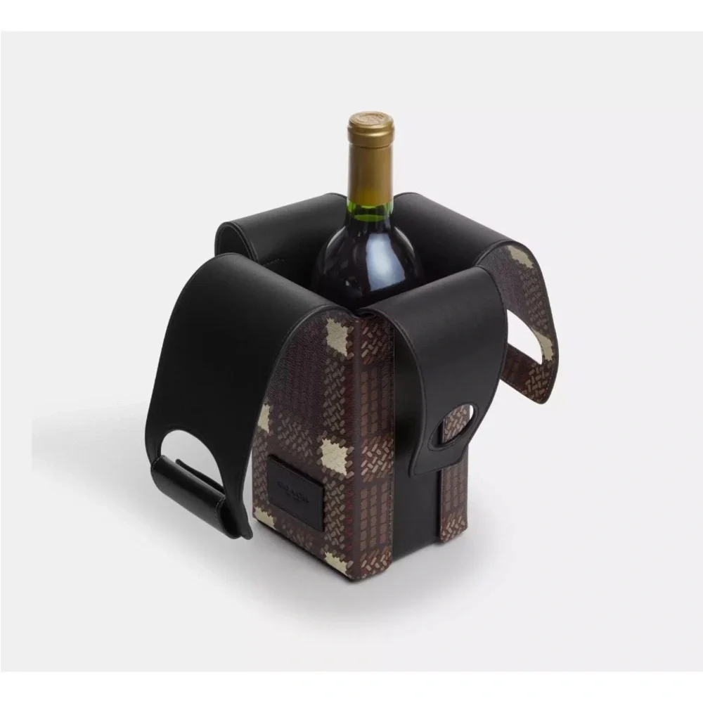 Coach bougie Elegant brushed plaid Wine Bottle Holder carrier NEW unused
